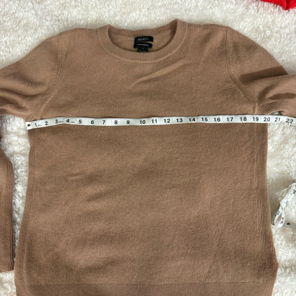 Halogen Cashmere Sweater Womens Size L Beige Long Sleeve Pullover Casual - Picture 6 of 11